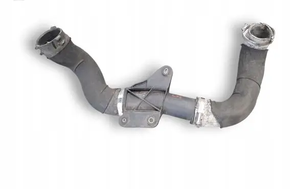 Audi A4 S4 B8 8K Intercooler hose/pipe 8K0145673E