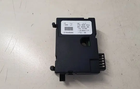 Audi A3 S3 8P Steering angle sensor 1K0959654