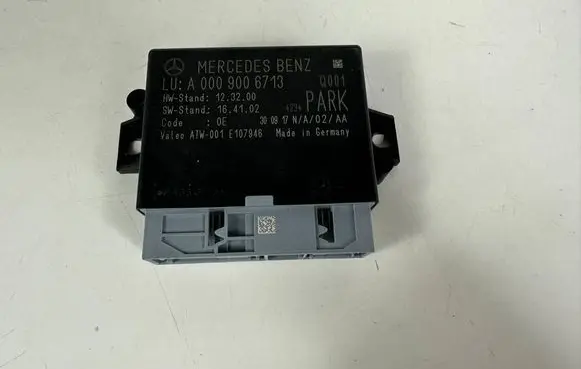 Mercedes-Benz GLA W156 Parking PDC control unit/module 0009006713
