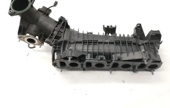 BMW 1 F20 F21 Intake manifold 850640605 7807991