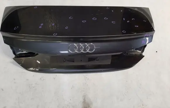 Audi A4 S4 B9 Tailgate/trunk/boot lid
