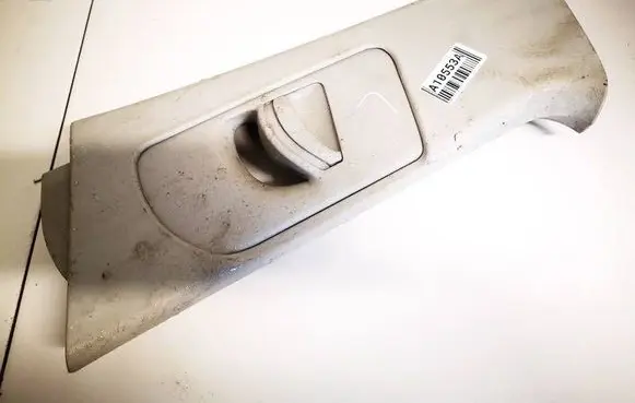 Skoda Octavia Mk2 (1Z) (B) pillar trim (top) 1z0867293c