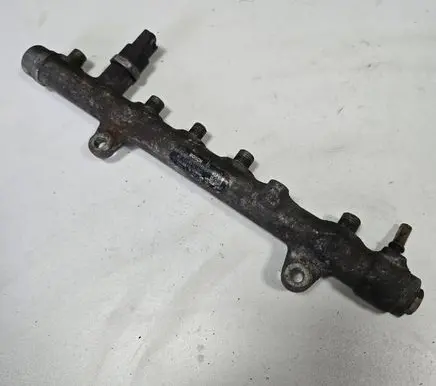 Renault Scenic II - Grand scenic II Fuel main line pipe 0445214065
