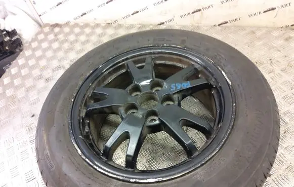 Toyota Prius (XW30) R15 alloy rim 