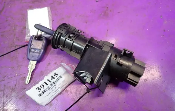 Fiat Punto (188) Ignition lock 
