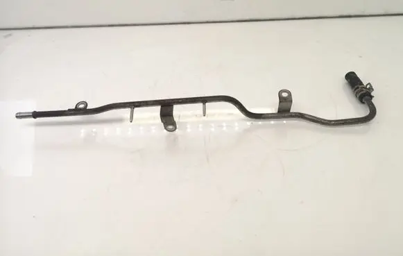 Lexus IS 220D-250-350 Engine coolant pipe/hose