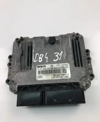 KIA Ceed Engine control unit/module ECU 391022A711 0281015437