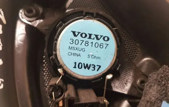 Volvo XC60 Front door speaker 30781067
