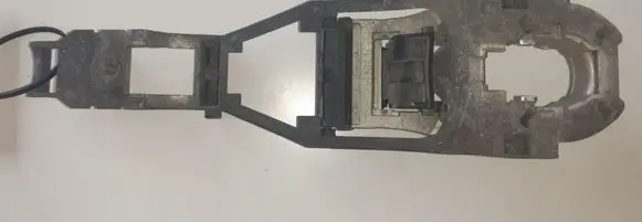 Rear door exterior handle/bracket