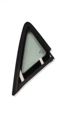 Volkswagen Touran I Rear side window 000255