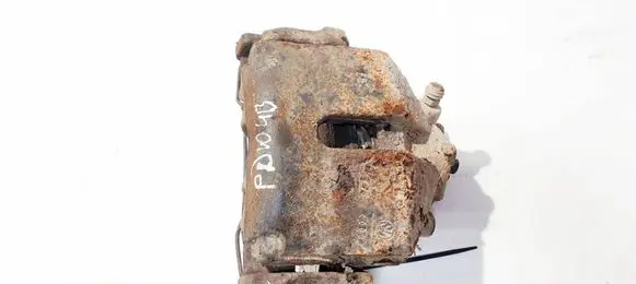 Skoda Superb B6 (3T) Front brake caliper
