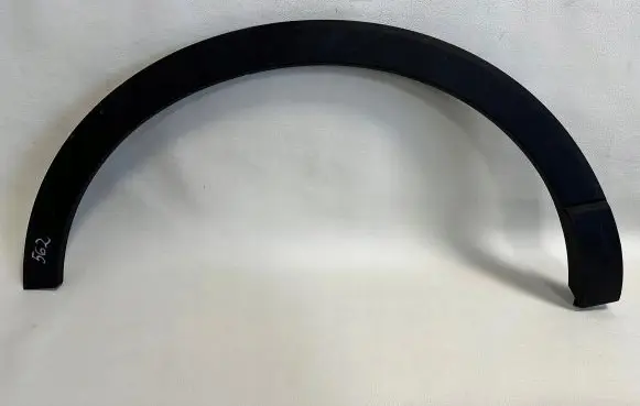 Audi Q3 8U Front arch 