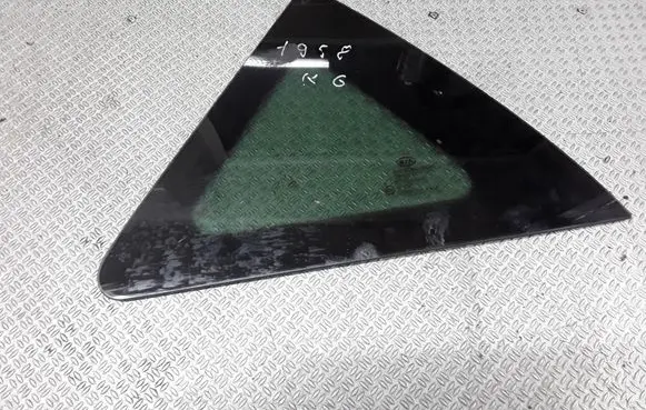KIA Ceed Rear side window