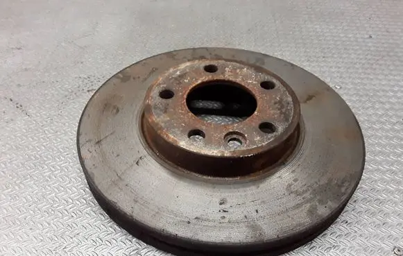 Volkswagen Touareg I Front brake disc