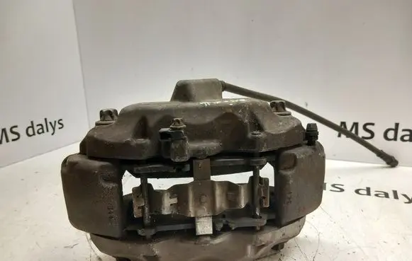 Mercedes-Benz CLS C218 X218 Front brake caliper A2044215498 2044215498
