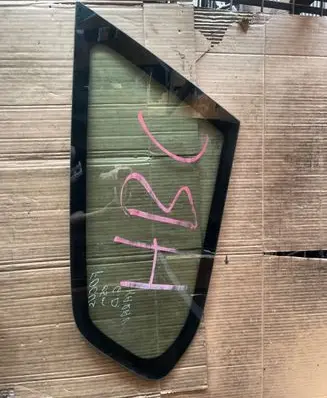 Ford Focus Rear side window