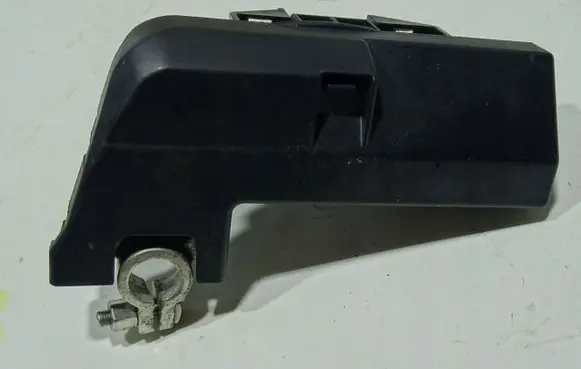 Audi A6 S6 C6 4F Battery relay fuse 4F0915519