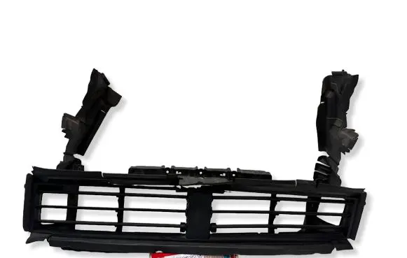 BMW X1 U11 Intercooler air guide/duct channel 5A11300 5A1130020