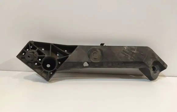Radiator support slam panel bracket