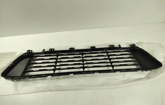BMW X1 F48 F49 Front bumper lower grill 51117354773 7354773