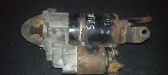 Volkswagen PASSAT B5 Starter motor 1005821933