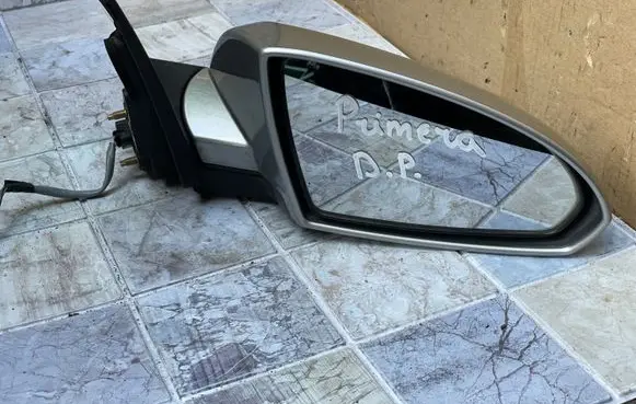 Nissan Primera Front door electric wing mirror 014180