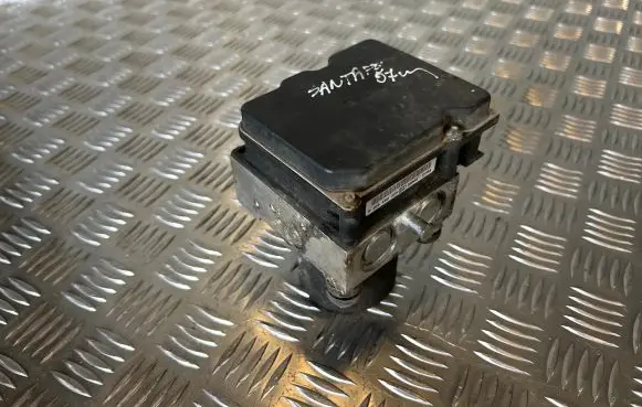 Hyundai Santa Fe ABS Pump 0265950525