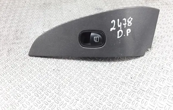 Mercedes-Benz C W203 Electric window control switch