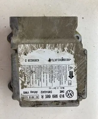 Skoda Octavia Mk1 (1U) Airbag control unit/module 1K0909605R