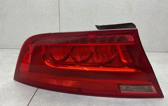 Audi A7 S7 4G Rear/tail lights 4G8945095