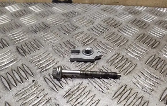 Fuel Injector clamp holder