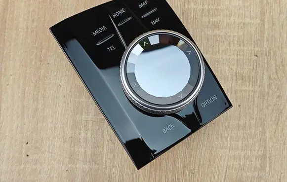 BMW X5 G05 Head unit multimedia control 5A371C6