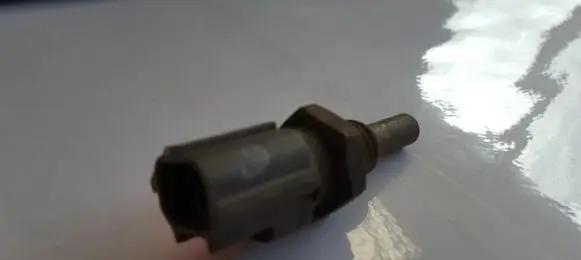 Coolant temperature sensor