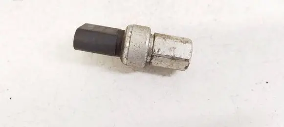 Volkswagen Bora Air conditioning (A/C) pressure sensor 1j0959126