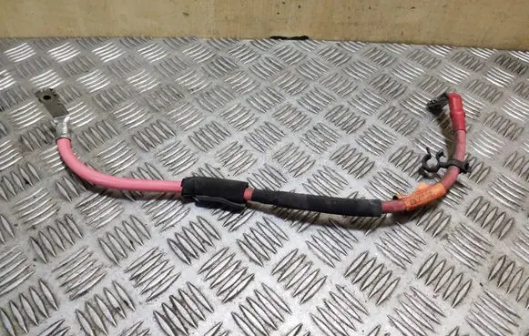 Positive cable (battery)