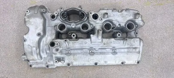 BMW M5 Rocker cam cover 7636612 11127636612 11127629995