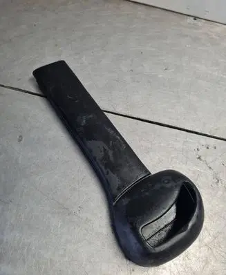 Volkswagen Multivan T4 Seat belt trim 703857717