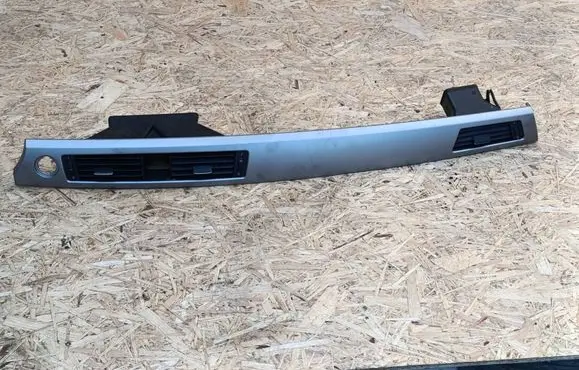 BMW 3 E90 E91 Dashboard center trim panel 7132845 9123298 144821