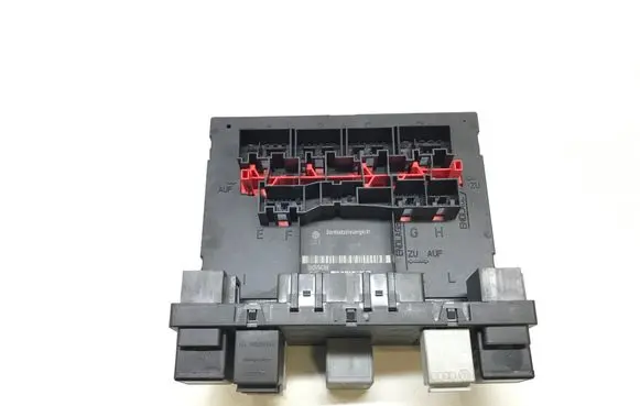 Volkswagen Touran I Comfort/convenience module 3C8937049D F005V00744 H54S2602