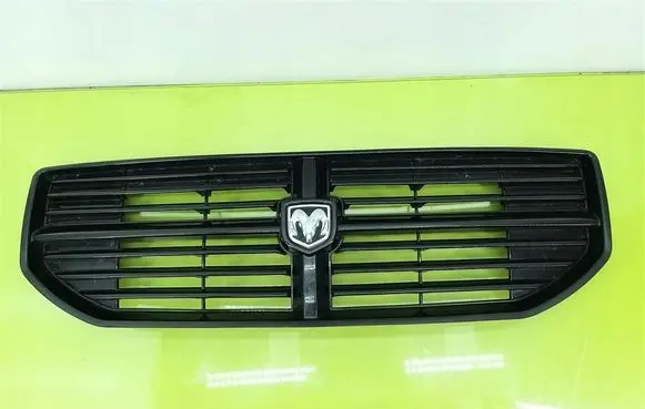 Dodge Caliber Front bumper upper radiator grill OZX19TRMA