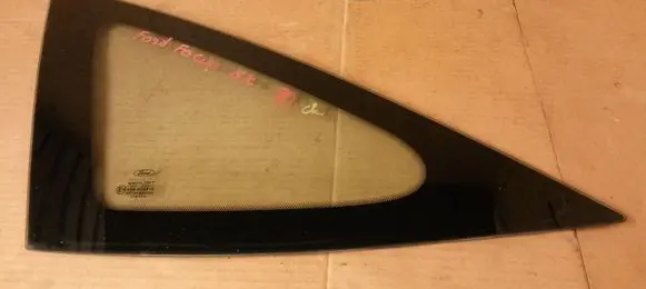 Ford Focus Rear side window