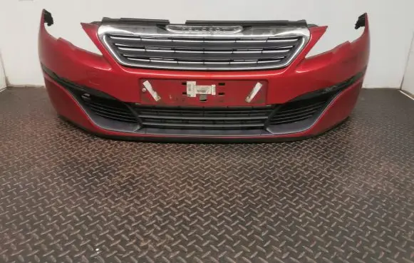 Peugeot 308 Front bumper