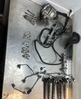 Audi A6 Allroad C7 Fuel injection system set 0445010683