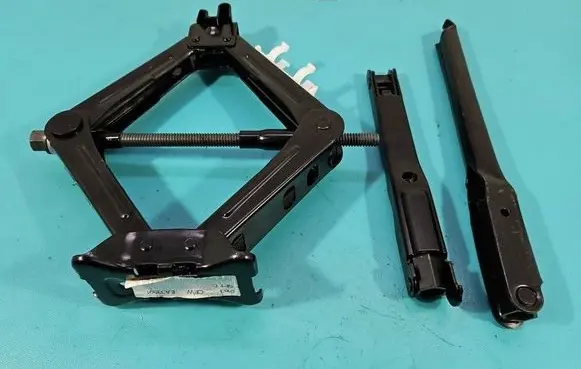 Ford Focus Lift Jack DCP917035AA IMPRK1556212