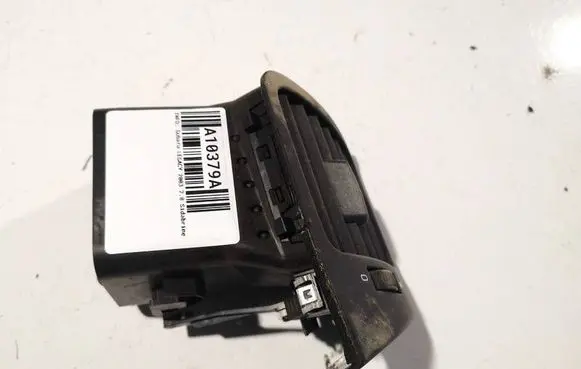 Subaru Legacy Dash center air vent grill