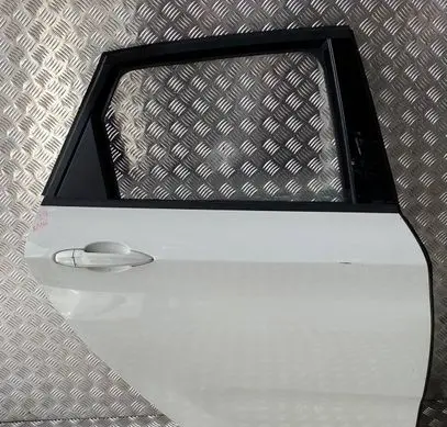 Rear door