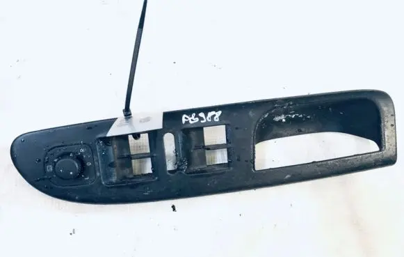 Volkswagen PASSAT B6 Electric window control switch 1k0959565f 3c2867172
