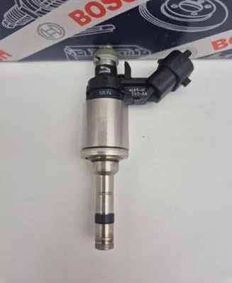 Jaguar F-Type Fuel injector 0261500423 H4939F593AA