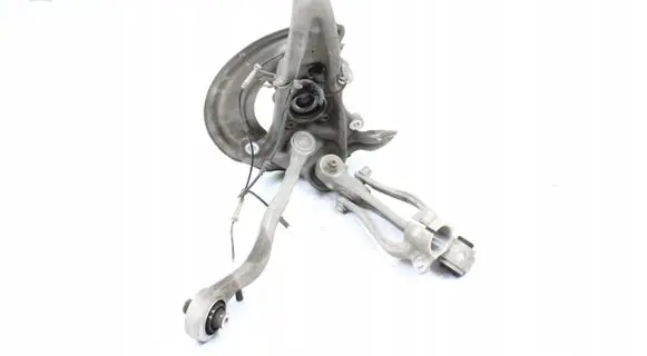 BMW 8 G15 Front control arm