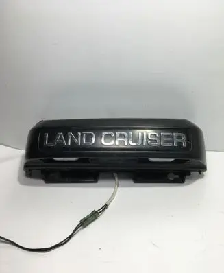 Toyota Land Cruiser (J120) Rear light center trim bar blend 8169660011 48409601 8127060390